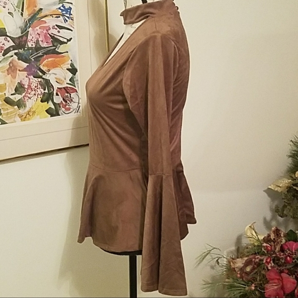 Mocha bell sleeve peplum suede like top - Picture 3 of 6